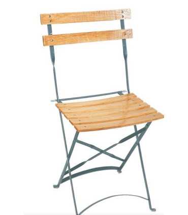 Location chaise pliante bois vernis