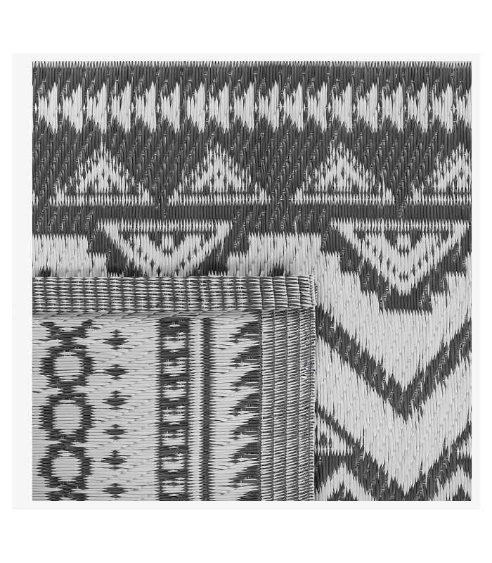Boho outdoor rug