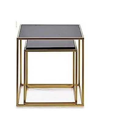 Set de tables bases gigognes or et noir