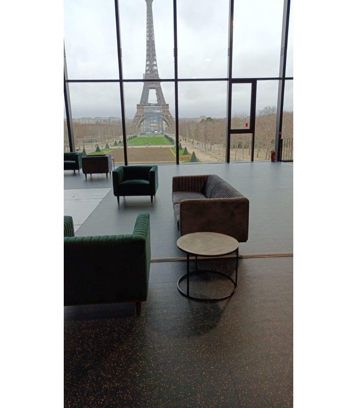 Location fauteuil en velours vert Dan L 89 x H 82 cm