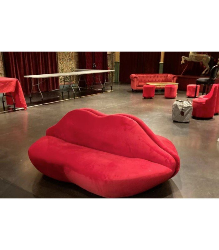 location canapé rouge événementiel