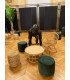 location pouf velours vert et socle doré