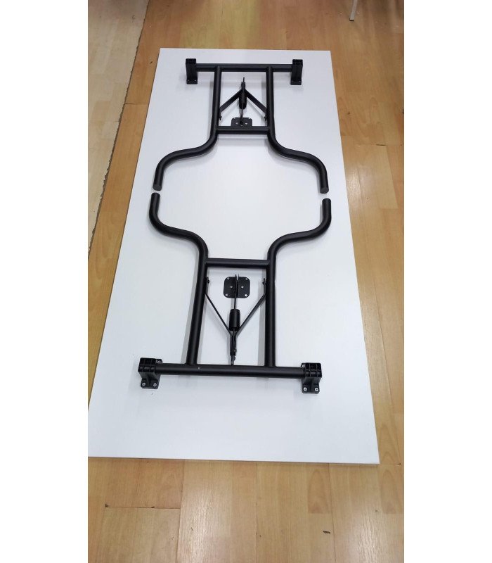 Table pliante rectangulaire 180 cm x 80 cm pliée montrant le système de rangement compact