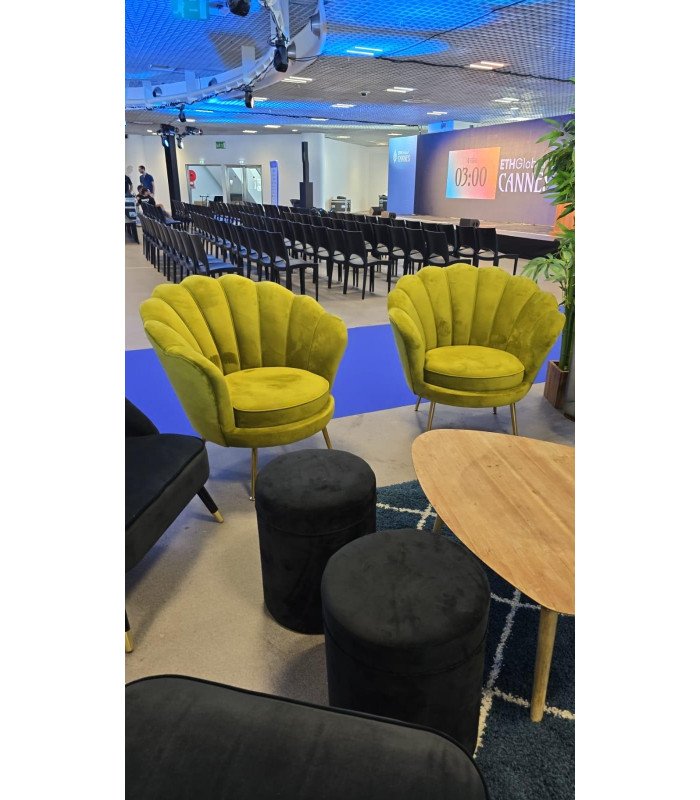 Trix black stacking chair