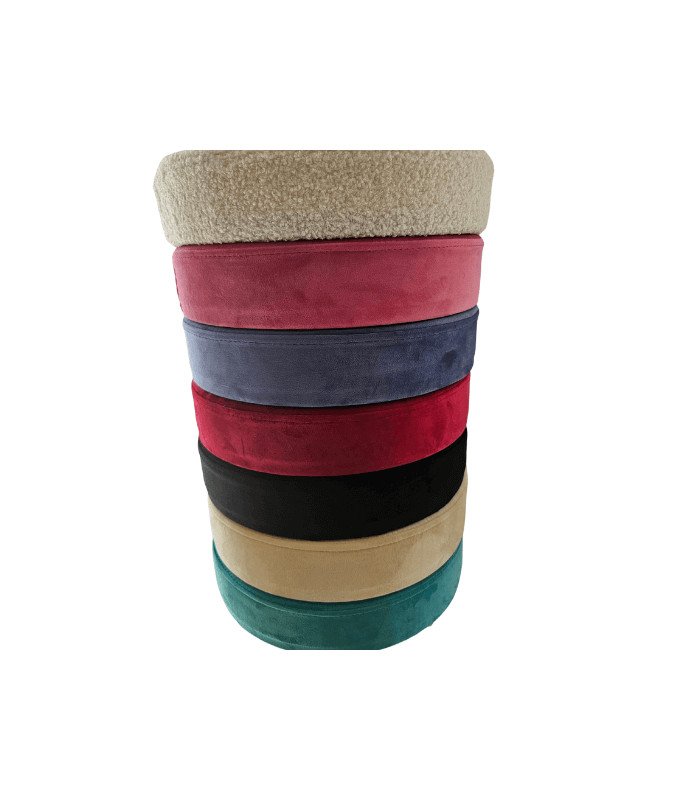 Présentation des différentes housses de coussin disponibles pour le tabouret haut noir