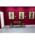 Chaise Chiavari en bois de hêtre finition acajou installée dans un musée pour un événement