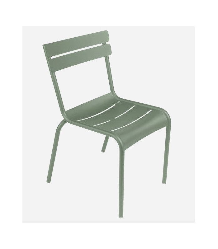 Chaise de jardin Luxembourg vert cactus en métal en location par 126 Events