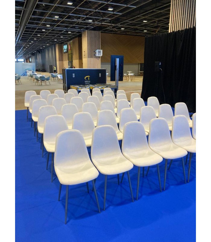 Beige velvet chair with gold legs