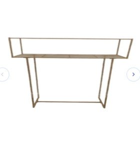 centre de table en métal pour fleurs or sur fond blanc pour décoration de table de mariage