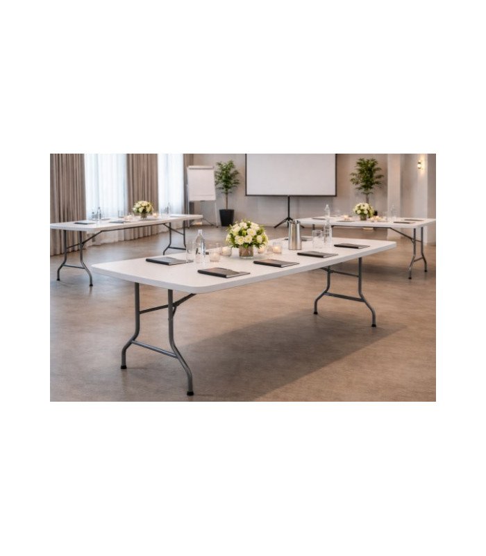 152 cm rectangular folding table – seats 6 people
