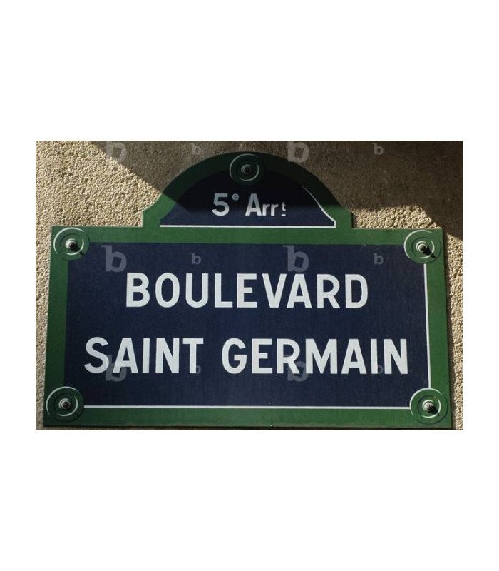 Enamelled Paris street sign with pediment, W 30 x H 26 cm