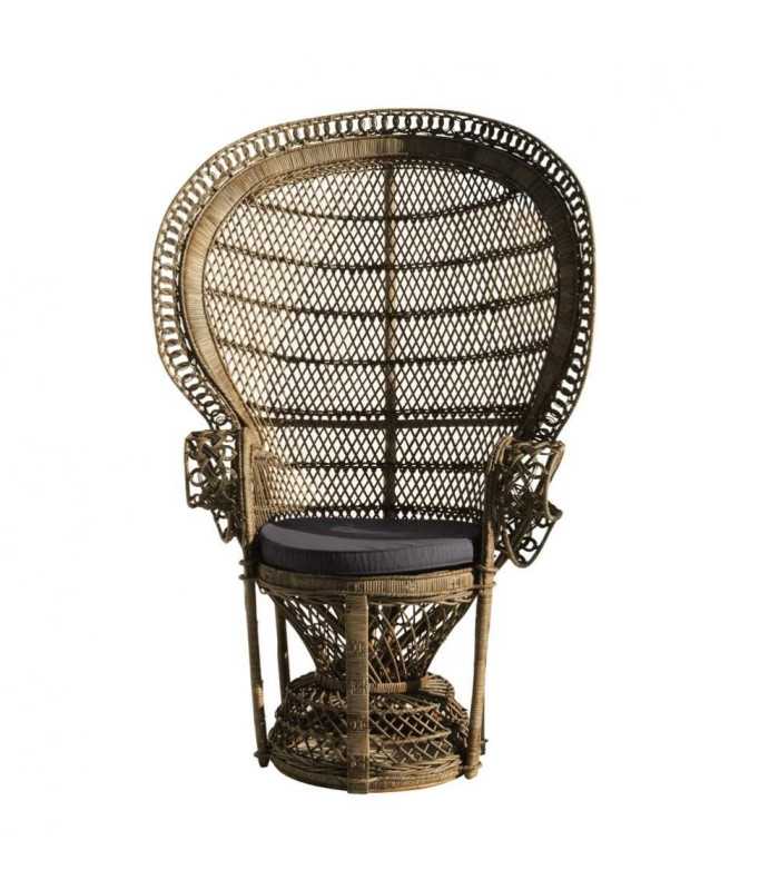Emmannuellelocation armchair