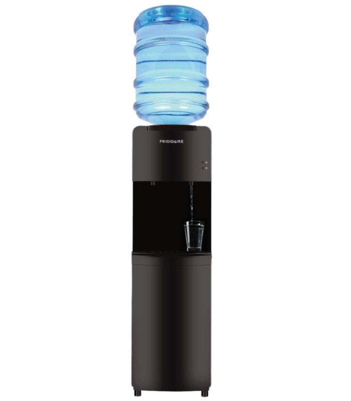 fontaine à eau avec bonbonne ouverte, chargement par le bas sur événement professionnel