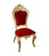 Chaise baroque Louise en bois doré sculpté et velours rouge, vue de trois quarts, en location chez 126 Events